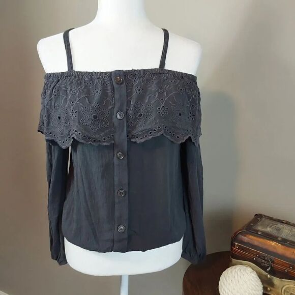 Maurices Top Sz S Dark Gray - Picture 2 of 7